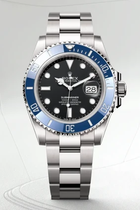 Upgrade your style with high-quality first copy watches that deliver a premium look without high cost. Explore the latest collection of first copy watches online designed for durability, comfort, and modern fashion.